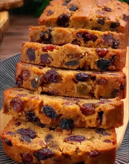 Pan de Frutas Navideño