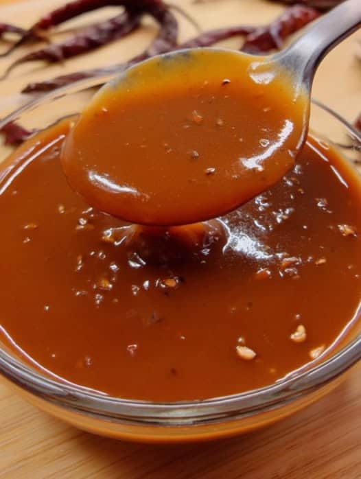 Salsa de Tamarindo y Chile de Árbol